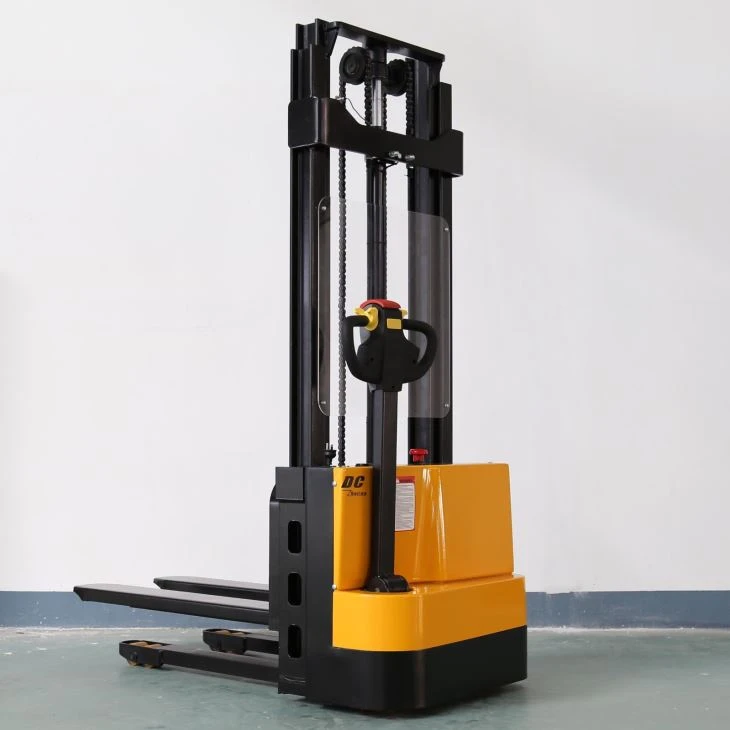 1.2t ELECTRIC STACKER